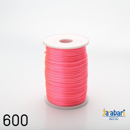 600